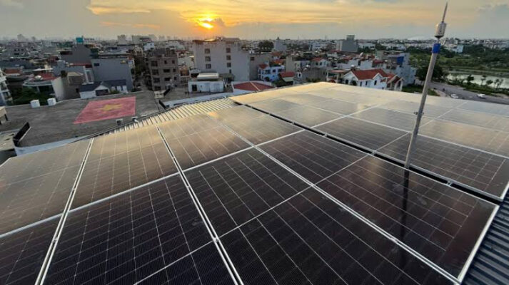 Phân phối pin năng lượng mặt trời Jinko Solar giá tốt nhất